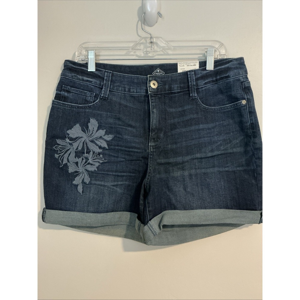 St Johns Bay Womens Blue Bermuda Shorts Mid Rise Size 14 NWT